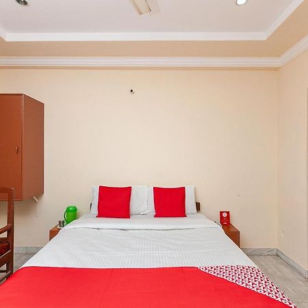 Oyo 38559 Ramana Residency Hotell Tiruvannāmalai Eksteriør bilde